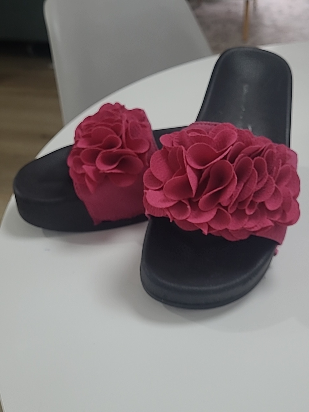 Women's Pink Floral Slide Sandals